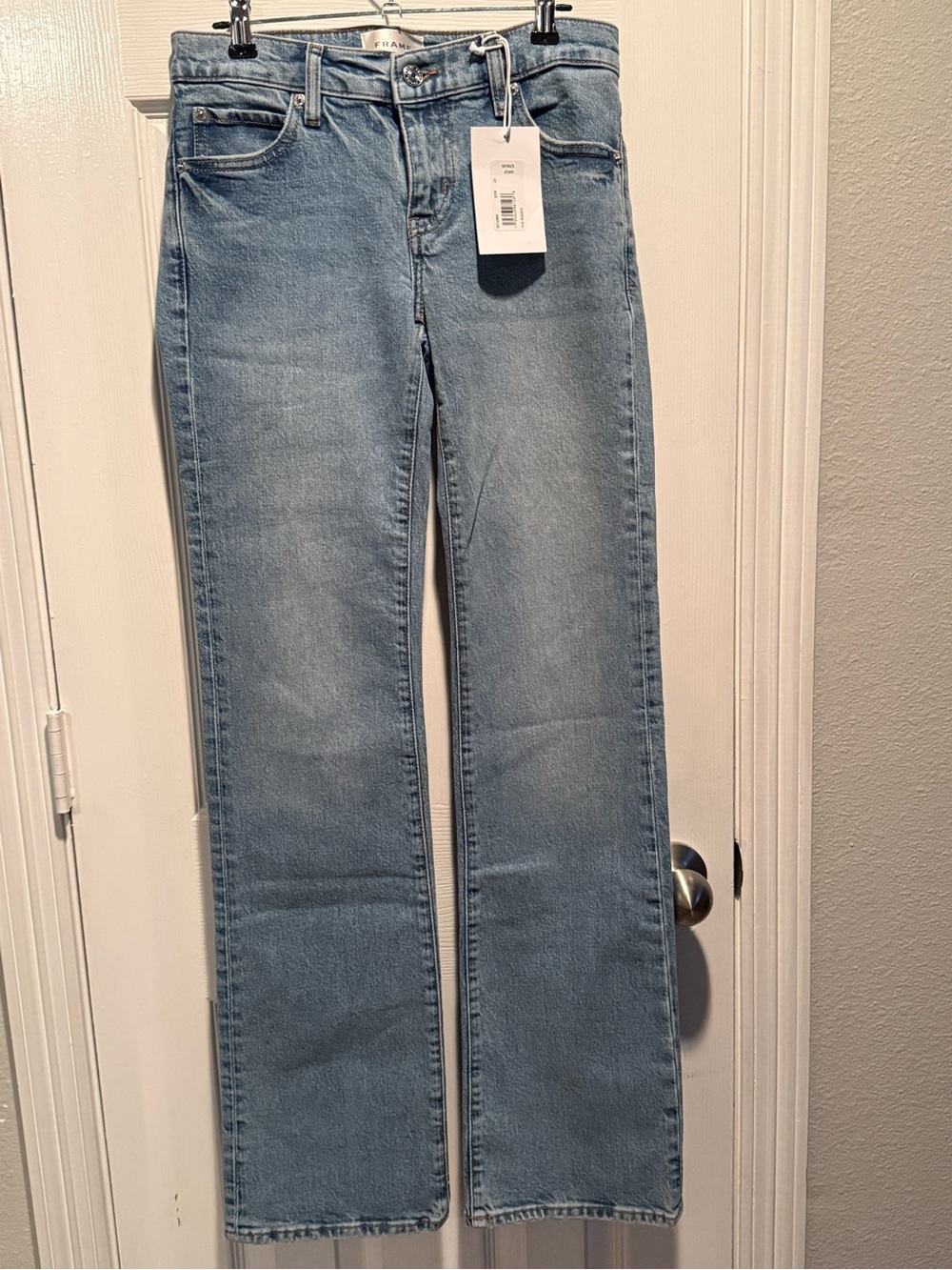 NWT FRAME The Rodeo Low Rise Boot Cut Jeans Size 24 Light Wash $298